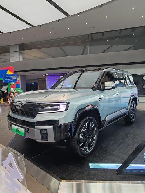 广州129比亚迪方程豹硬派越野的爆款，英菲尼迪35周年与你共成长